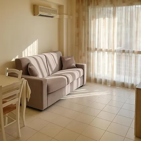 Casa Alice Апартаменти Чефалу